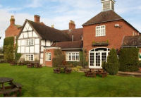 kings court alcester